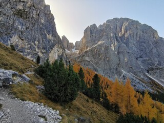 Langkofel mountain group hiking trail