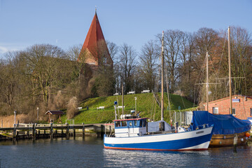 Ostsee Hafen auf Poel sonnig