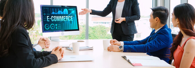 E-commerce data software provide modish dashboard for sale analysis to the online retail business