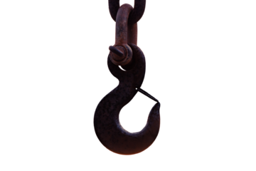 Vieux crochet rouillé d'une grue avec la chaine sur un fond transparent.