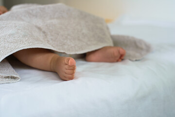 newborn baby's feet