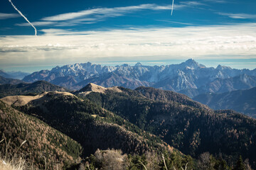 view from starhand peak  to the southeast on a beautiful day in the fall, with the Julian alps in the backdrop.
