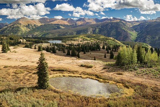 รูปภาพPonds – เลือกดูภาพถ่ายสต็อก เวกเตอร์ และวิดีโอ4,287,664 | Adobe Stock - And Ponds On The Course
