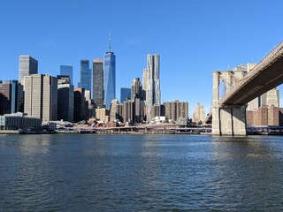 Fototapeta premium Downtown Manhattan from Brooklyn - January 2023
