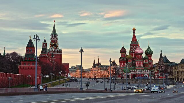 Amazing sunset over Kremlin. Beautiful panoramic footage of Moscow