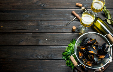 Fresh seafood clams with white wine.