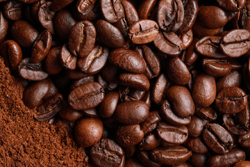 Obraz premium Different types of coffee as background, top view