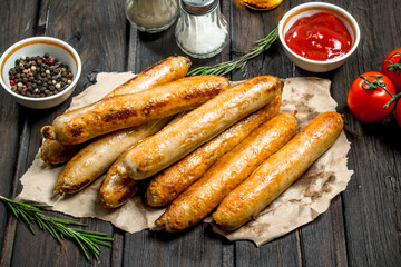 Fragrant grilled sausage with tomato sauce.