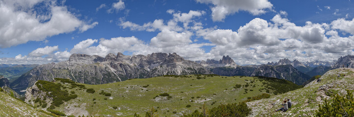 Fototapeta na wymiar Bergwelt der Dolomiten in Südtirol / Alpen