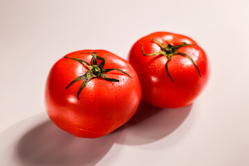 新鮮なみずみずしいトマト