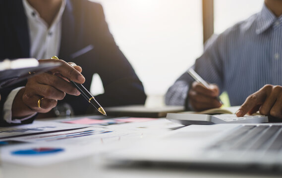 Business advisory discussing meeting to analyze market growth and business investment strategies. Budgeting, Accounting and Financial Planning