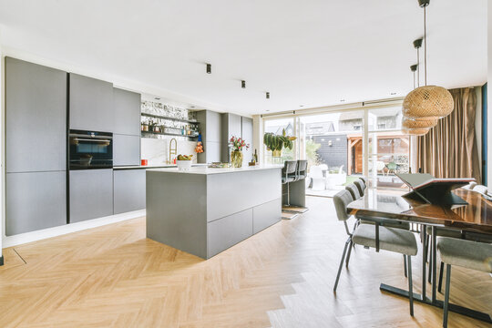 Open plan kitchen with dining area