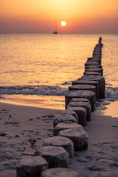 Sonnenuntergang am Strand von Ahrenshoop (Ostsee)