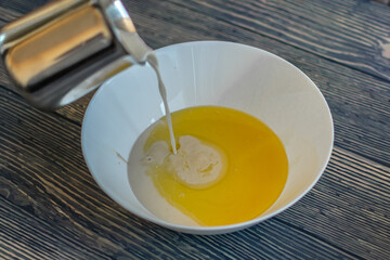 cooking a healthy dessert at home