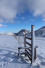 Snowdonia glyderau carneddau cwm idwal ogwen winter