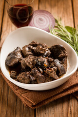 sauteed chicken liver with herbs and onions
