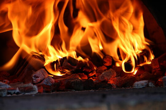 Oheň Bilder Durchsuchen 7 Archivfotos, und Videos