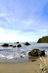 Obraz premium a view of Oragons rugged coast