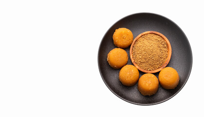 Blocks and powder of sugarcane panela - Saccharum officinarum