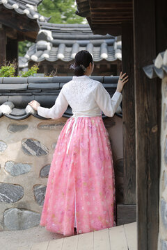 Korean traditional clothes
