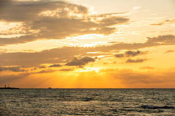Fototapeta premium sunset over the sea