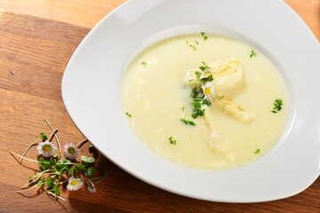 Cheese garlic homemade soup