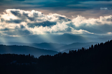Fototapeta Tatry w chmurach, Polska obraz