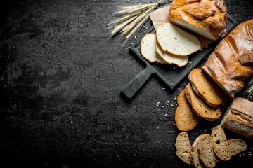 Pieces of different types of bread.