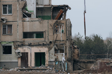 A Russian rocket flew into a residential building in the city of Dnipro, Ukraine. The consequences...