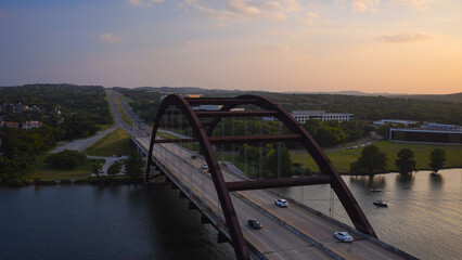 Fototapeta premium Sunset at Pennybacker Bridge (360 Bridge) in Austin, Texas