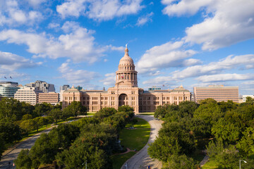 Fototapeta na wymiar Texas State Capitol in Austin, TX