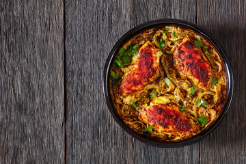 Cheesy Salsa Verde Chicken in dish, top view