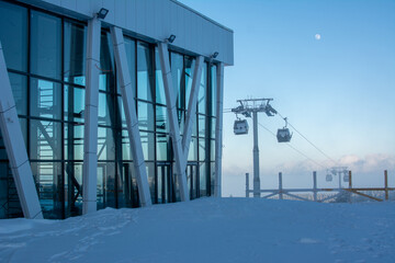 Ski lift