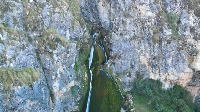 The best of Peru: La Novia Waterfall in Cajamarca - Celend&iacute;n