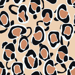 Safari Drawing Vector Seamless Pattern. Acrylic