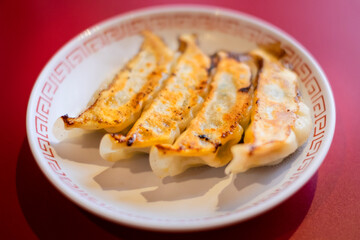焼き餃子