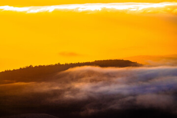 Fototapeta na wymiar sunrise in the hills