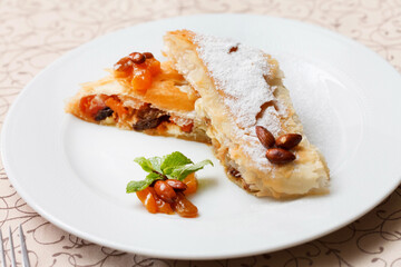 strudel with cottage cheese and nuts