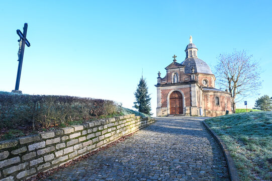 Mur de Grammont Geraardsbergen eglise chapelle chapel Oudenberg Kapelmuur cyclisme tour des Flandres courses monument