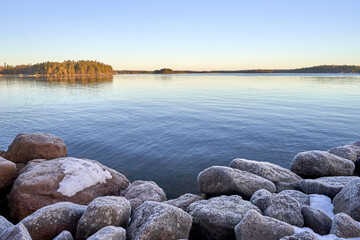 cold winter mornin on the sea