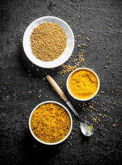 Different types of mustard.