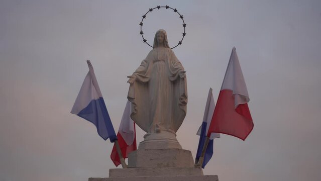 Virgen Maria