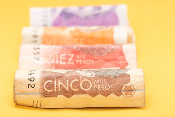 Dinero Colombiano