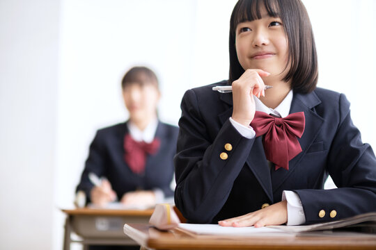 授業を受ける学生