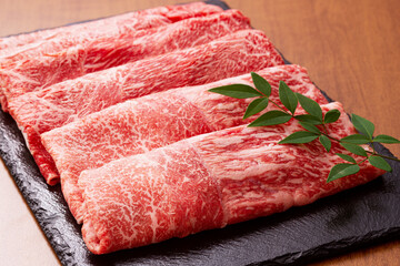 国産和牛　すき焼き用　肩ロース