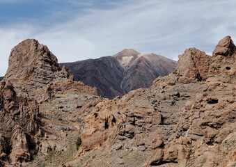 Fototapeta na wymiar El Teide volcano in Tenerife, Canary Islands