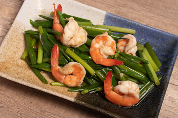 Onion Flower Stem Stir Fried Shrimp with Oyster Sauce