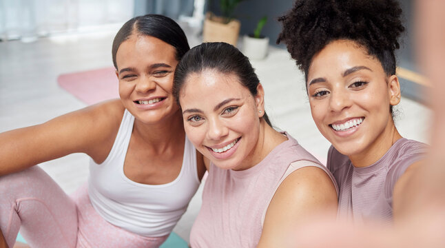 Portrait, yoga or women take a selfie for social media after exercise or group workout in home fitness studio. Pictures, wellness or healthy friends with a happy smile on faces in training together