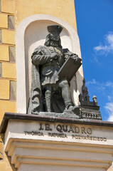 A townhouse on the square with a sculpture of the Giovanni Battista di Quadro. Poznan, Greater...