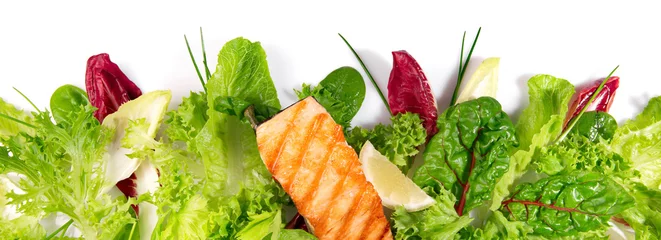 Crédence de cuisine en verre imprimé Légumes frais Grilled Salmon Fillet with fresh Salad - Lettuce Panorama isolated on white Background